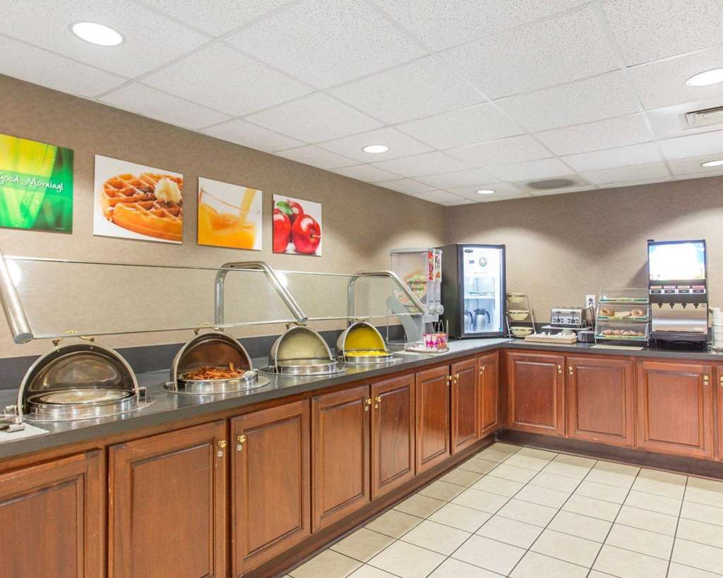 Comfort Inn & Suites Patriots Point Mount Pleasant Restoran foto