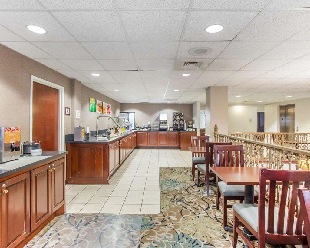 Comfort Inn & Suites Patriots Point Mount Pleasant Restoran foto